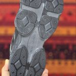نیو بالانس ۹۰۶۰مشکی نقره ای (۸۸۶)