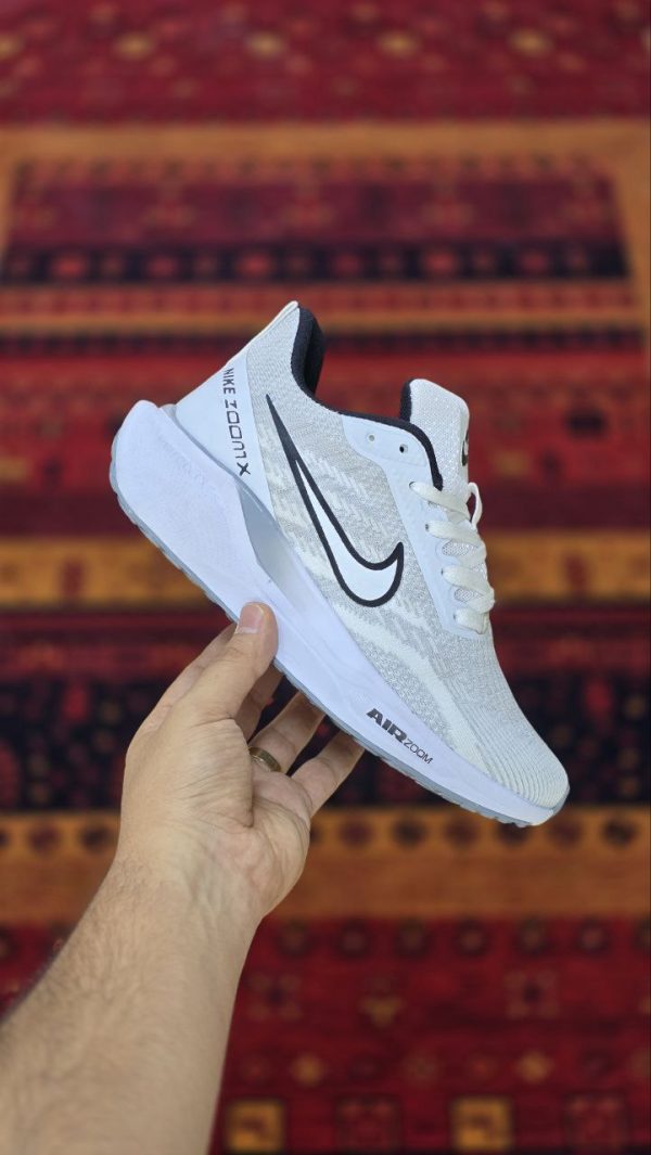 زومXسفید(۱۹۰۲)