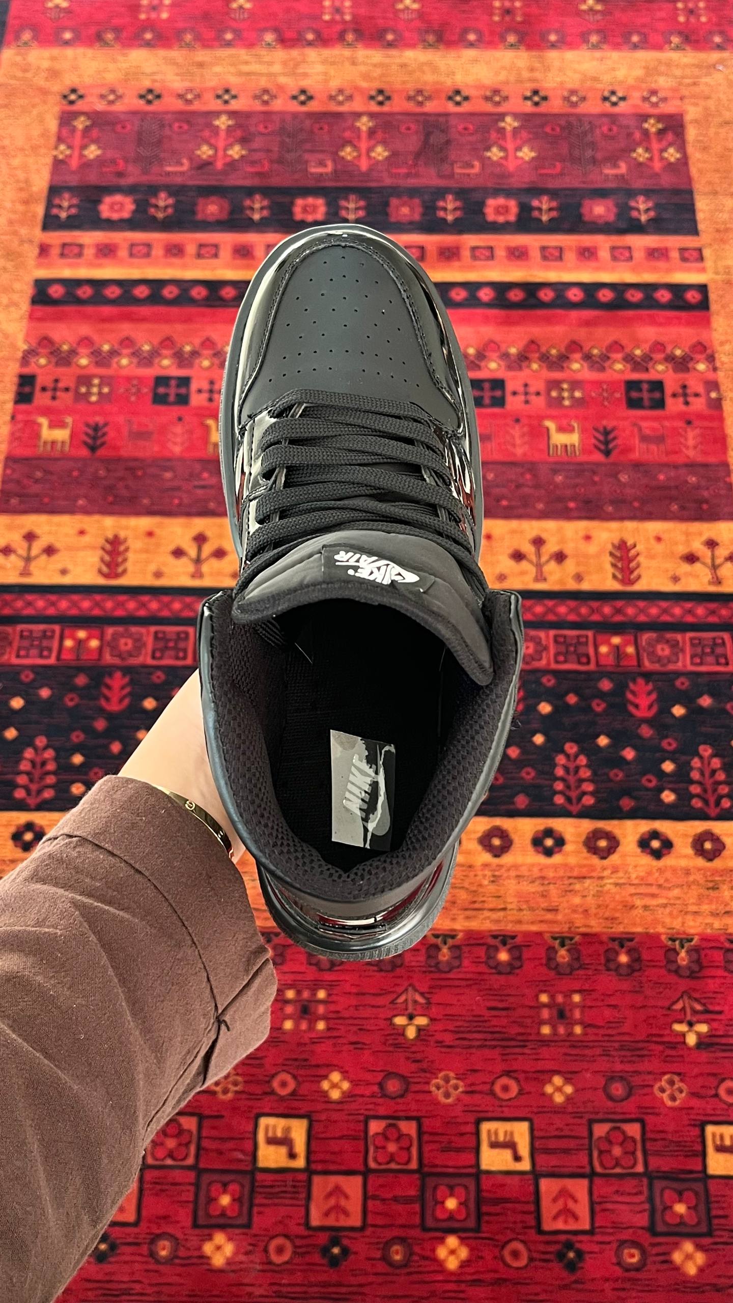 جردن ساق ورنی کف قرمز