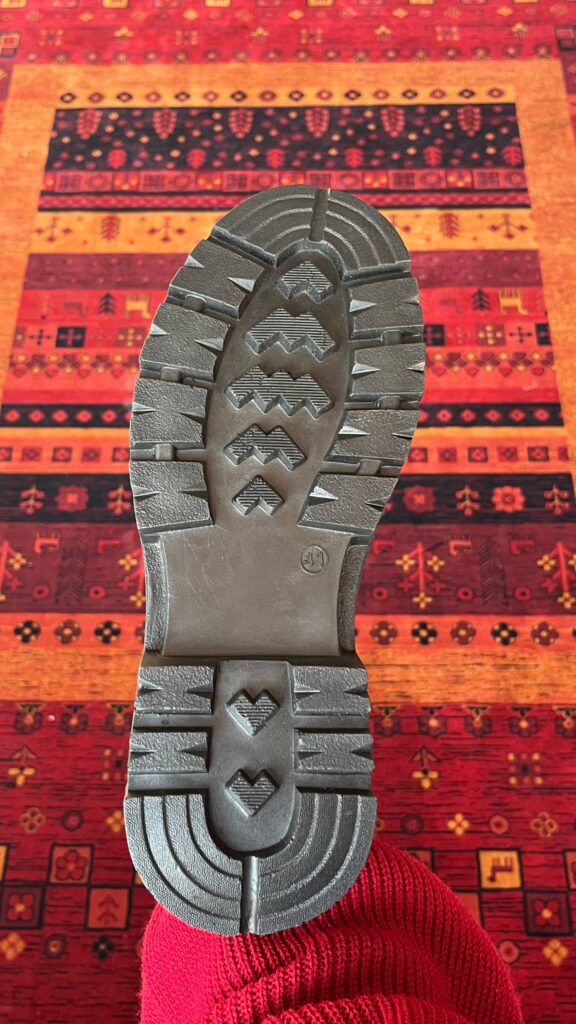 لوفر برت بندی‌ چرم