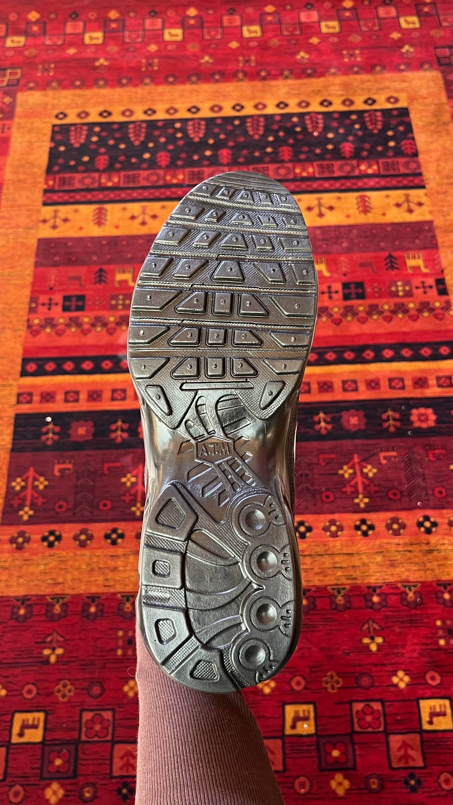 نایک tn مشکی سفید