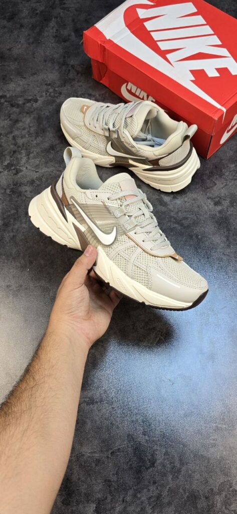 نایک v2k لته (مستر)