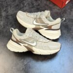نایک v2k لته (مستر)