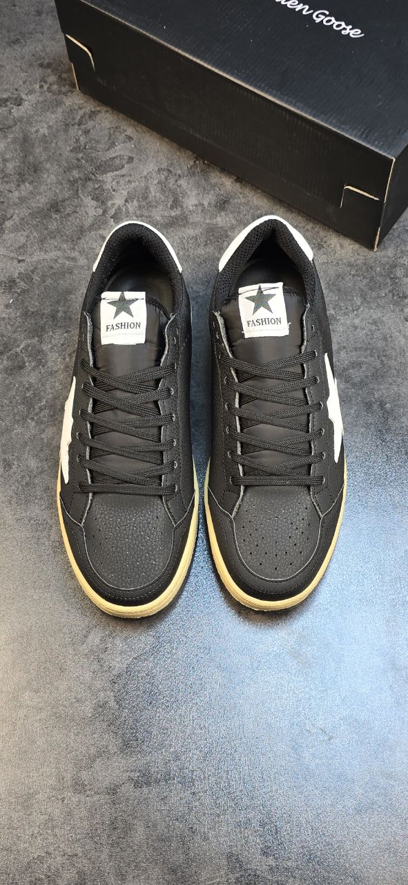 ونس Golden Goose مشکی