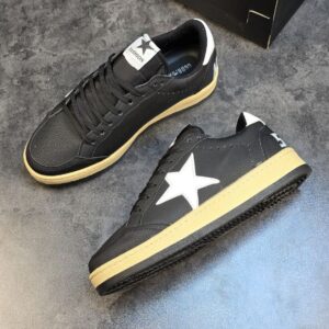 ونس Golden Goose مشکی