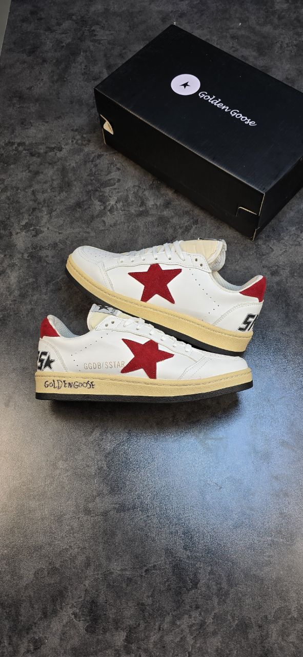 ونس Golden Goose قرمز