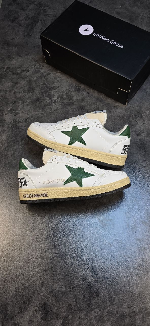 ونس Golden Goose سبز
