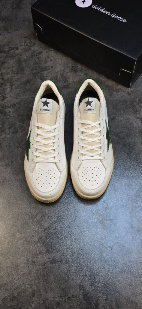 ونس Golden Goose سبز