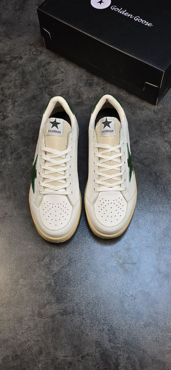 ونس Golden Goose سبز