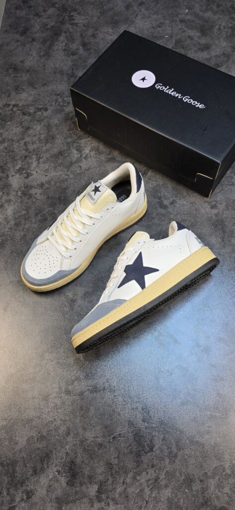 ونس Golden Goose سرمه ای