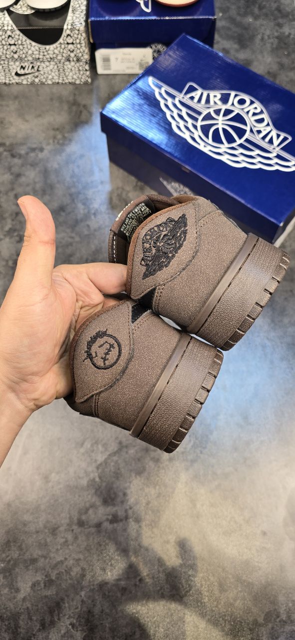 ترویس velvet brown (کد2)