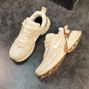 نایک V2k لته