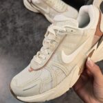نایک V2k لته