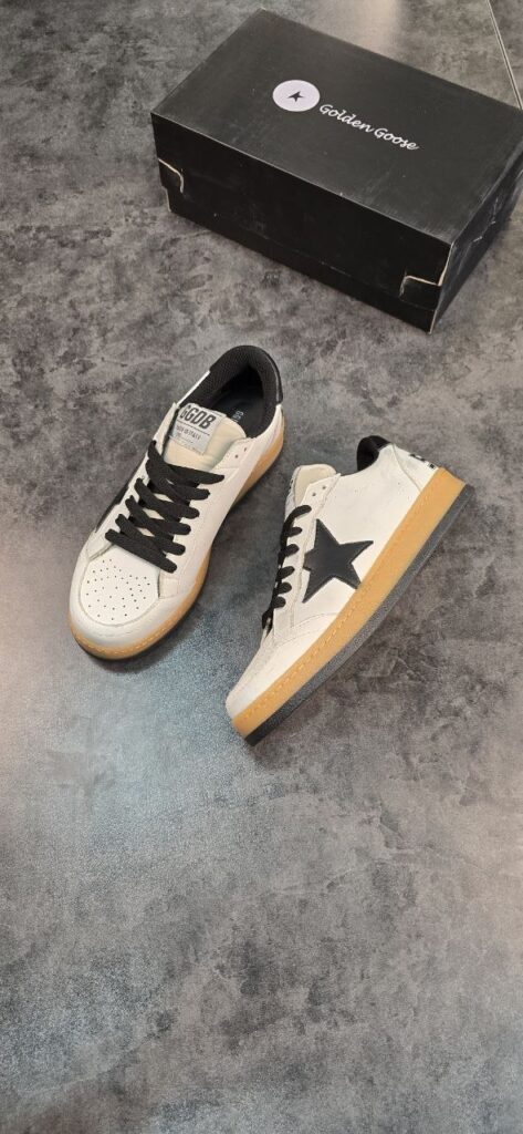 ونس Golden Goose سفید مشکی