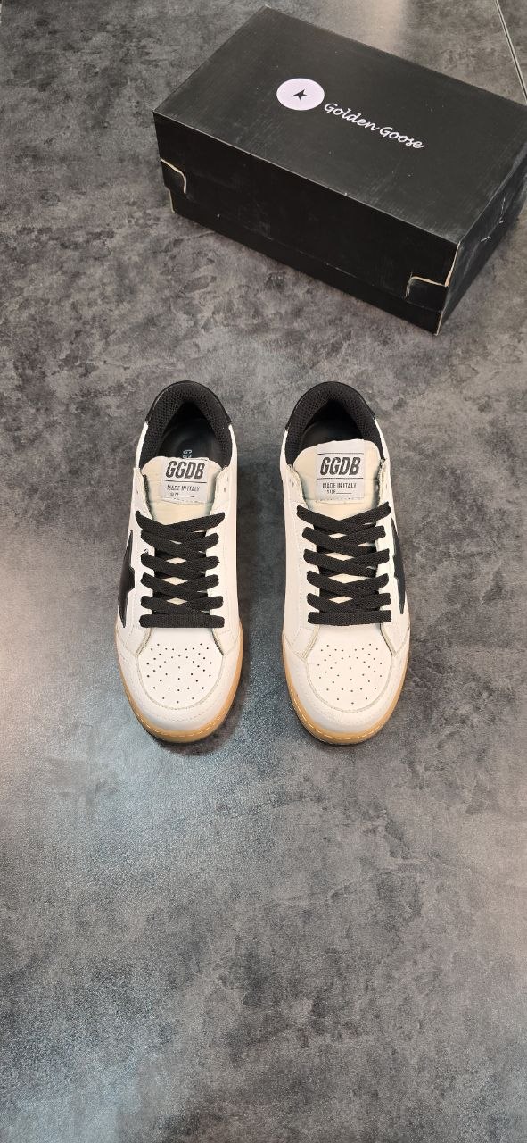 ونس Golden Goose سفید مشکی