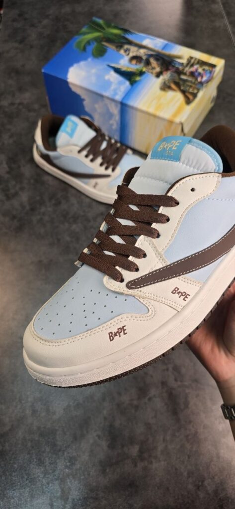 ترویس Bape قهوه ای