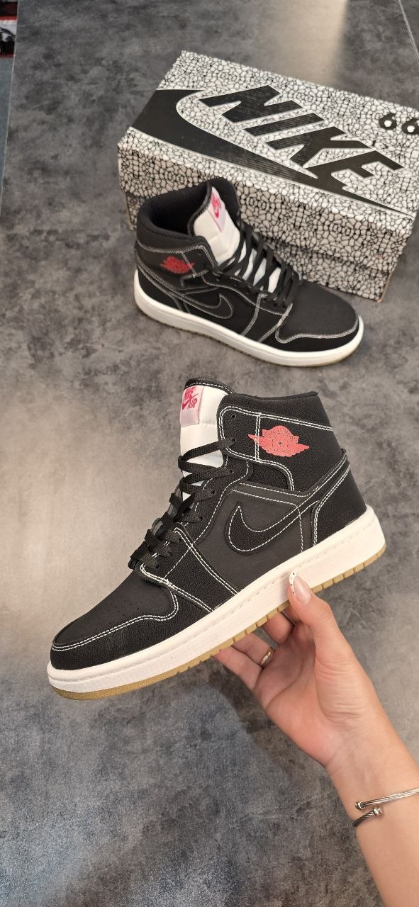 جردن ساق OG flight club
